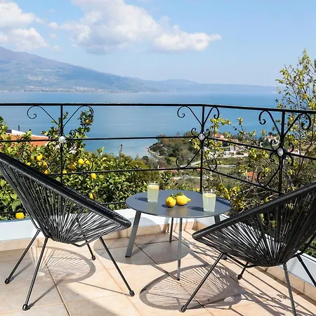 Villa Seacrest *